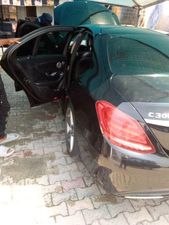 Thumbnail 8 of 2015 Mercedes-Benz C-Class C-300
